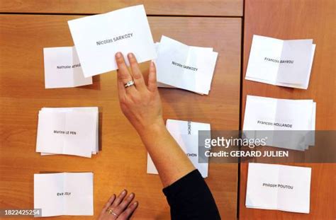 Scrutineer Photos and Premium High Res Pictures - Getty Images