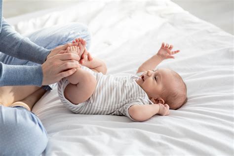 Gassy Baby at Night | Taking Cara Babies