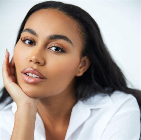 Ella Thomas (Love Island) Wiki, Biography, Age, Height, Boyfriend ...