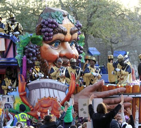 New Orleans throws a huge party for Mardi Gras - UPI.com