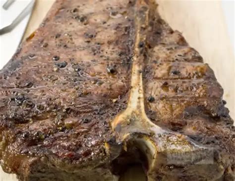 how long to grill t-bone steak on gas grill