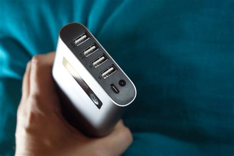 Рассказываем про аккумуляторы, с которыми iPhone проработает неделю