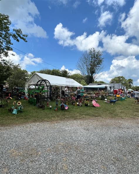 Bailey Brooks (@baileybbrooks) • Instagram photos and videos