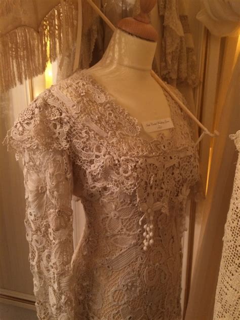 Rosemary Cathcart Antique Lace and Vintage Fashion: Antique Irish