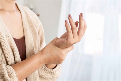 Non-Surgical Treatments for Carpal Tunnel Syndrome - Utah Orthopaedics