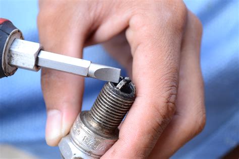 how to read spark plug 2