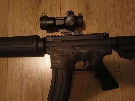 Nova Airsoft puška M16