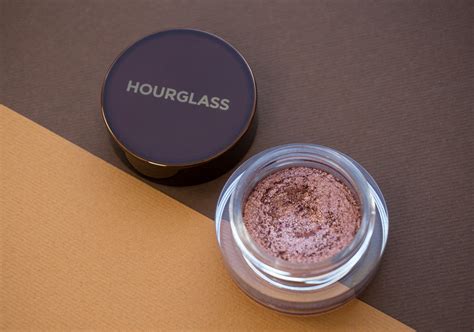 Кремовые тени Hourglass Scattered light glitter eyeshadow в оттенке ...