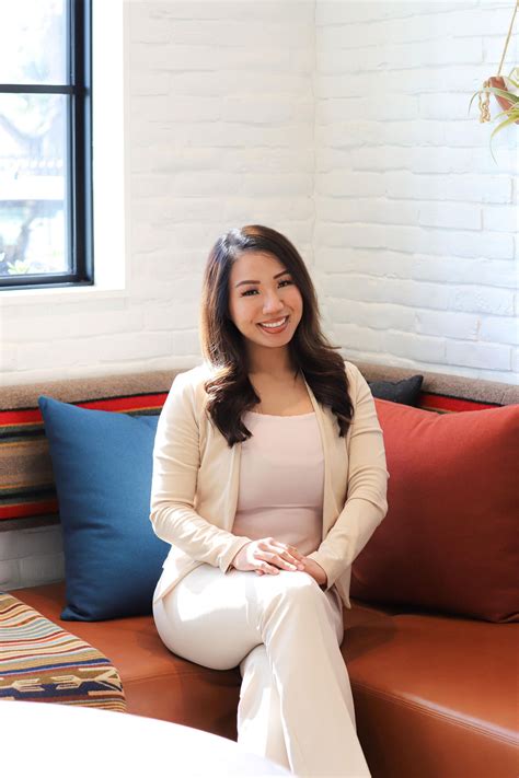 FedEx notary services are making legal signings much easier 1