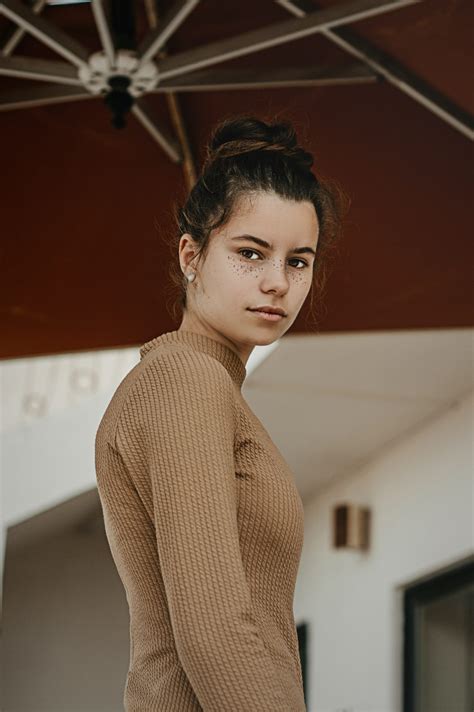 Naked dress - how are celebrities styling it? - Wearinsa