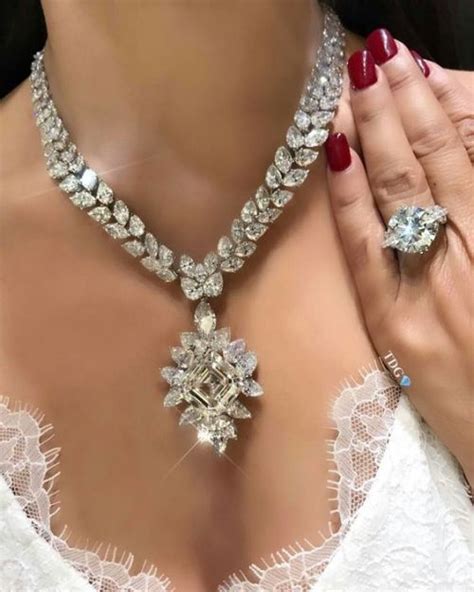 ~ Design Luv ~ | Gorgeous jewelry, Beautiful diamond necklace ...