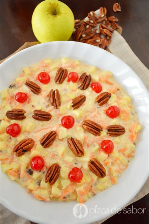 Ensalada navideña de manzana - Pizca de Sabor
