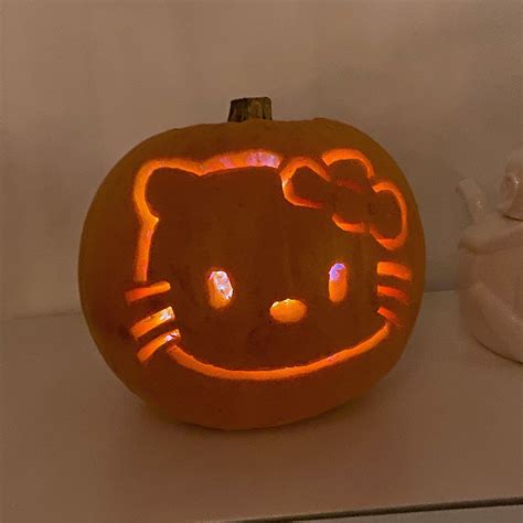 joanna ⋆ ☆ on Twitter | Hello kitty pumpkin, Halloween pumpkin designs ...