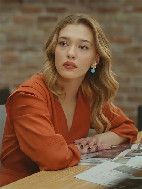 Melisa Dongel | Макияж для волос, Красивые лица, Стиль