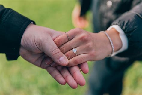 close  photo   engagement ring  stock photo