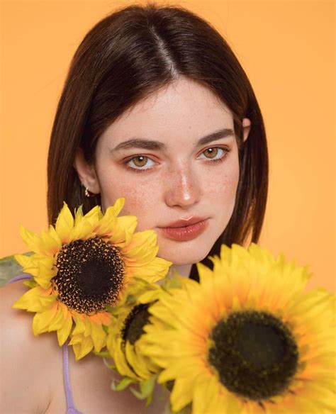 Definition of pretty : r/Faces