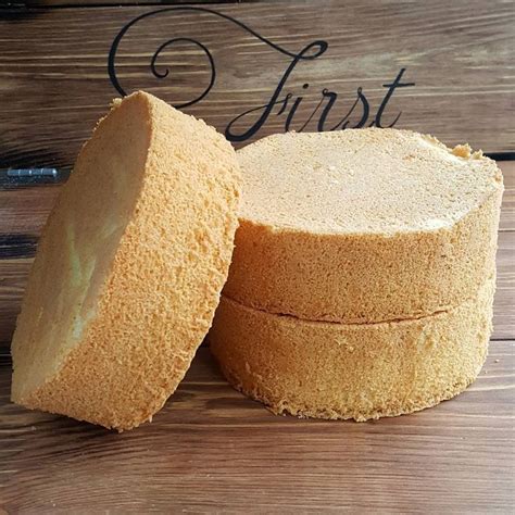 БИСКВИТ SPONGE- два варианта с разрыхлителем и без. . 4 яйца, 130 грамм ...