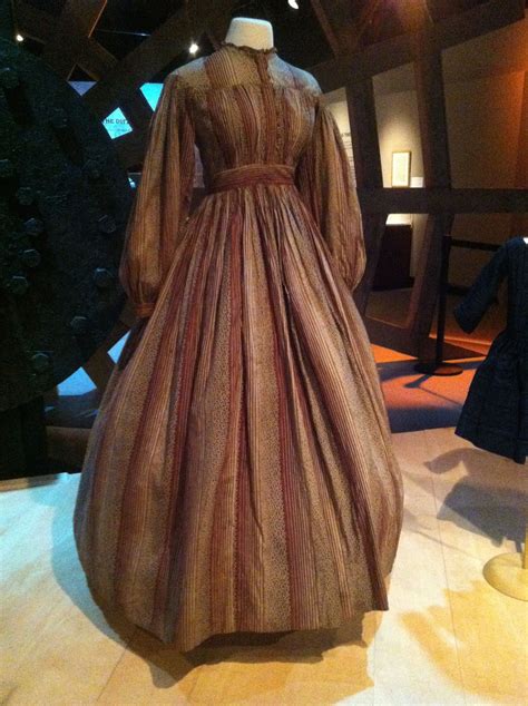 1856 Day Dress from the Steamboat Arabia. | Day dresses, Victorian