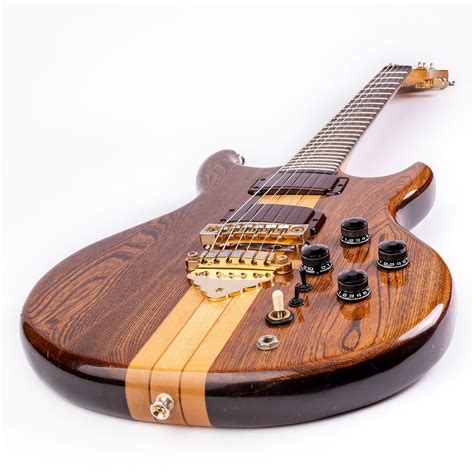 Ibanez Musician MC300 - Luis Guitar Garage