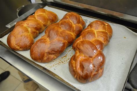 Tsoureki - Megali Panagia, Halkidiki - Greek Gastronomy Guide
