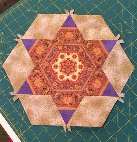 english paper piecing quilt block