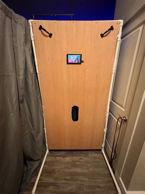 33 [R4M] Warm Wet Deepthroat Submissive with Real wooden GH open today