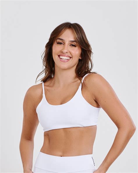 Comprar Top Aberto Branco Essential - Roupas de Academia Feminina