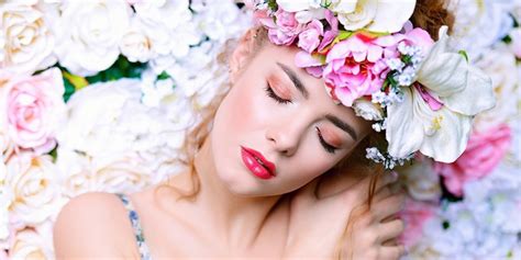 Betty - Пролетни грим тенденции