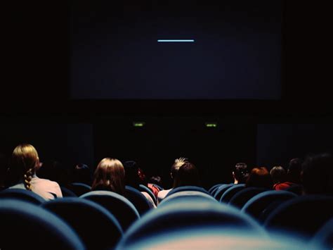Oh Ini Alasan Orang Mau Nonton Film yang Sama di Bioskop Lebih dari ...