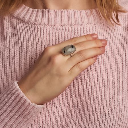Купить кольца с натуральными камнями в интернет-магазине Минерал Маркет!