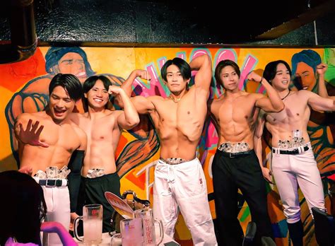 muscle bar  extraordinary entertainment night experience   group