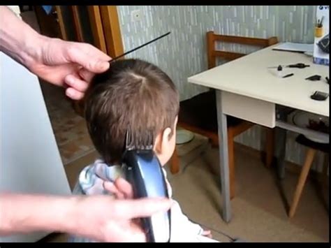 Как самому постричь ребенка - YouTube