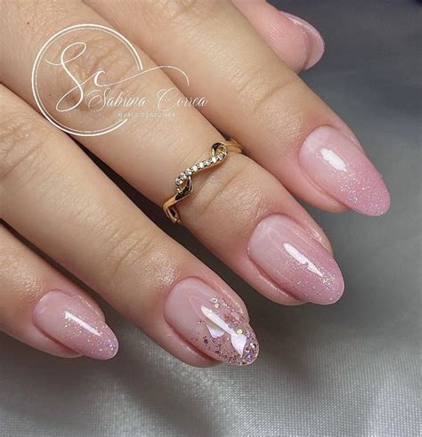 Delicadas Decoração De Unha Simples - Modelos De Unha Em Gel Delicadas