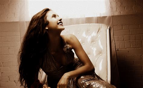 Vampire-Elena | Vampire diaries, Nina dobrev photoshoot, Nina dobrev