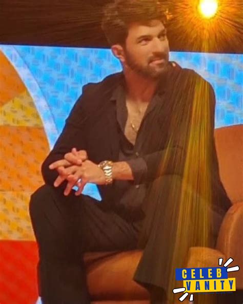 engin akyuerek wiki bio height age address marital status family