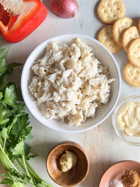 Lump Crab Cakes with Remoulade Sauce - Big Delicious Life