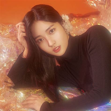 EVERGLOW - 'Arrival of Everglow' Concept Photos | Hyeon, Coreanas ...