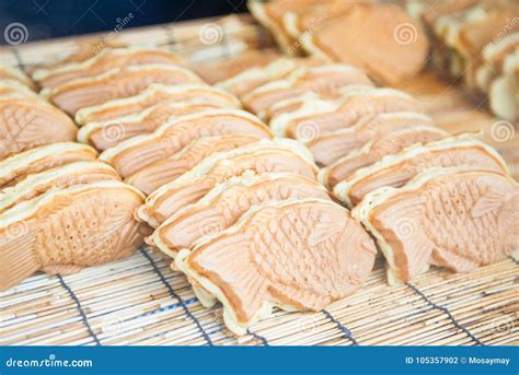 Japanese Traditional Fish Shaped Cake Stock Photo - Image of sweet, fish: 105357902