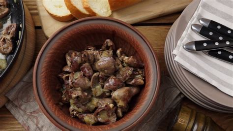 Жареные куриные сердечки на сковороде – как приготовить вкусно - YouTube