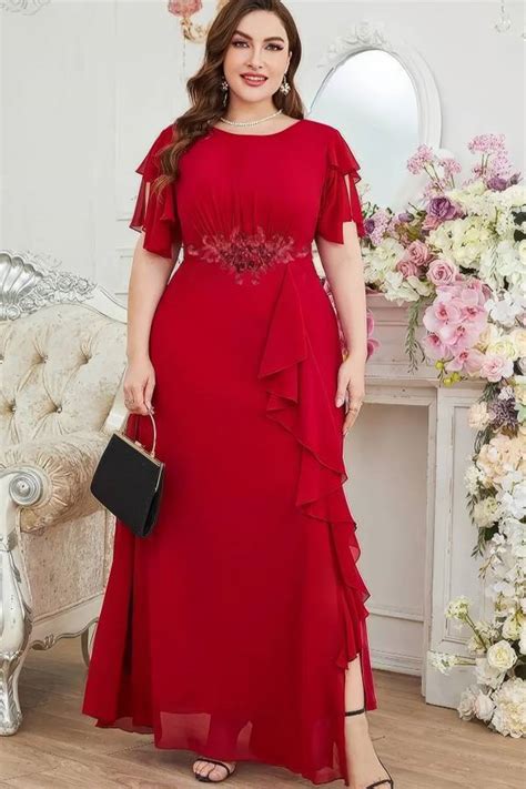 robe rouge grande taille pour mariage diva curves