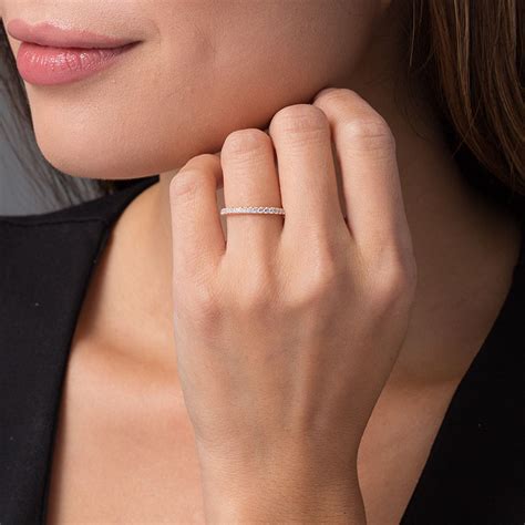 1/3 CT. T.W. Diamond Wedding Band in 10K Rose Gold | Zales