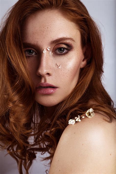 Sandra H. – eleganza-models.de