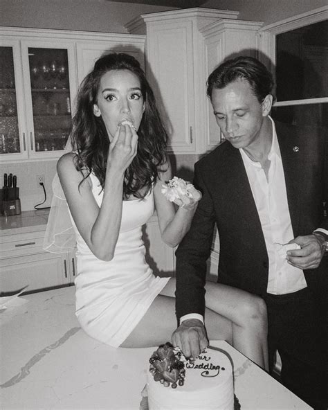 Anna Love (@thisannalove) • Instagram photos and videos