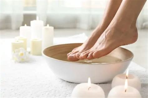 Benefits Of Soaking Feet With Hot Water Before Bedtime - Massage SG