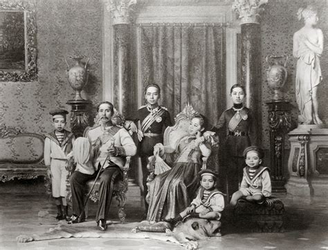 The Risks and Rewards of Royal Incest | National Geographic