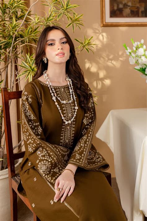 Zara shah-coco 2 Pc dhannak Suit winter Collection 108 – Kasturi.pk