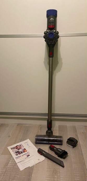 Dyson V8 MOTORHEAD