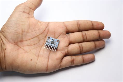 accelerometer tim hieu chi tiet va ung dung thuc tien