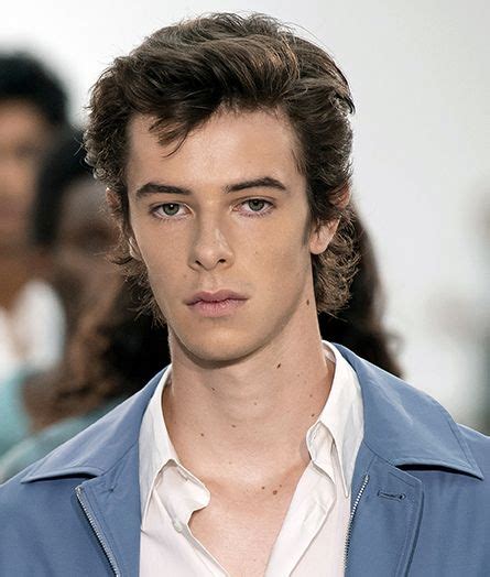 tagli capelli corti uomo  primavera estate  piu belli da provare
