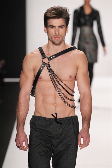 Mexican Models Blog: David Ortega at the Art Hearts Fashion (Mister